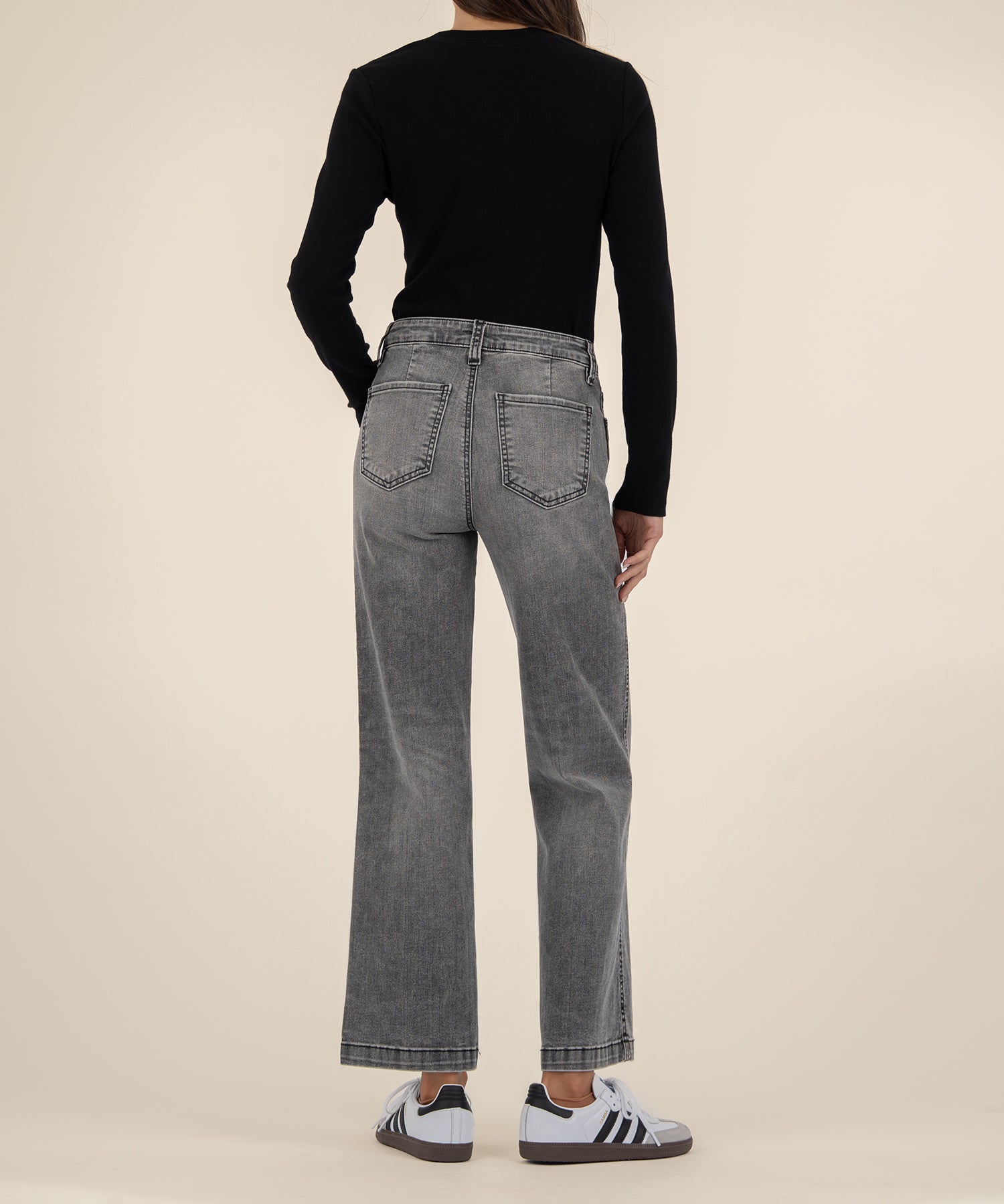 Pattie High Rise Straight Leg in Acquainted Wash