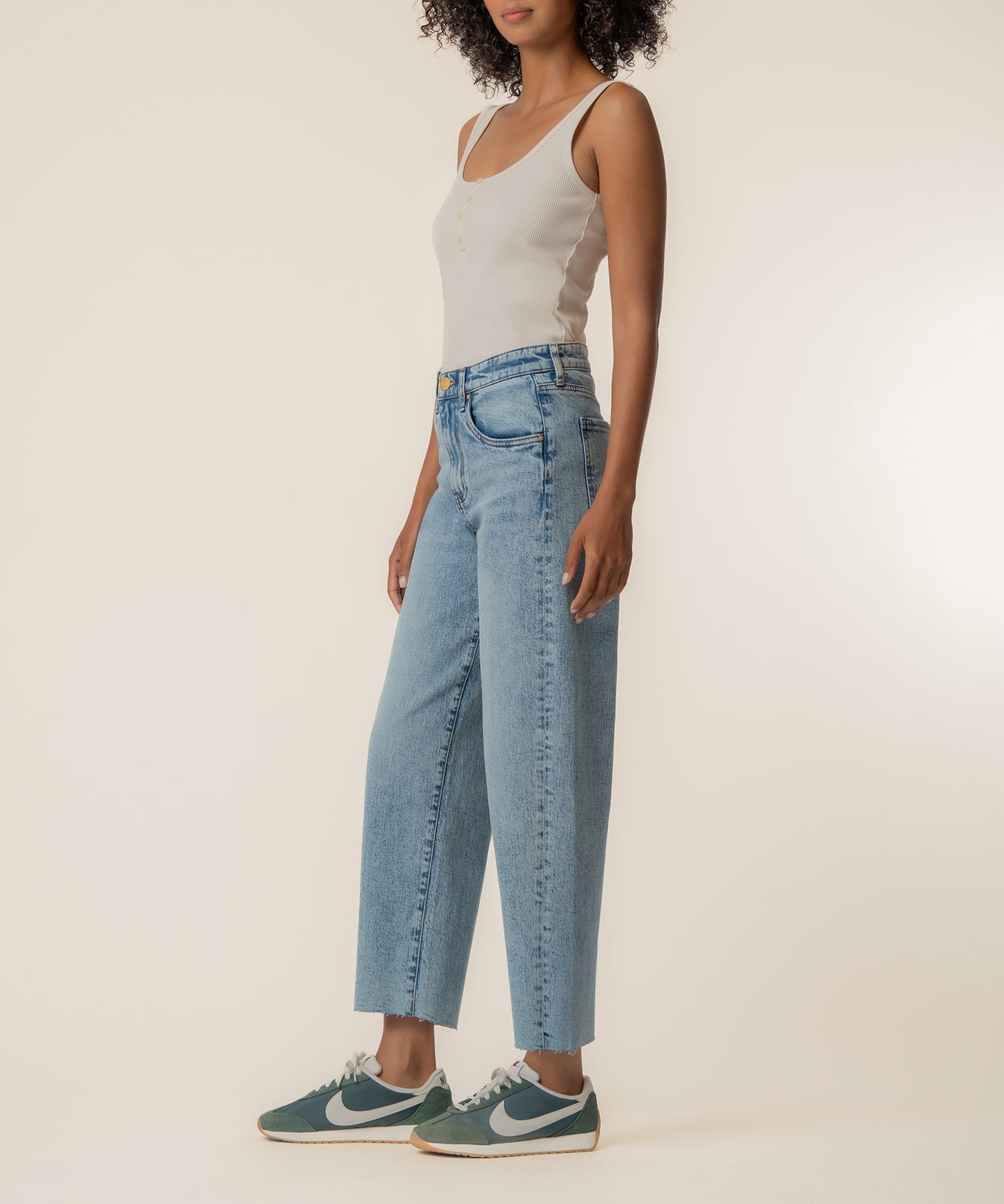 Gwen High Rise Wide Leg in Well Wash
