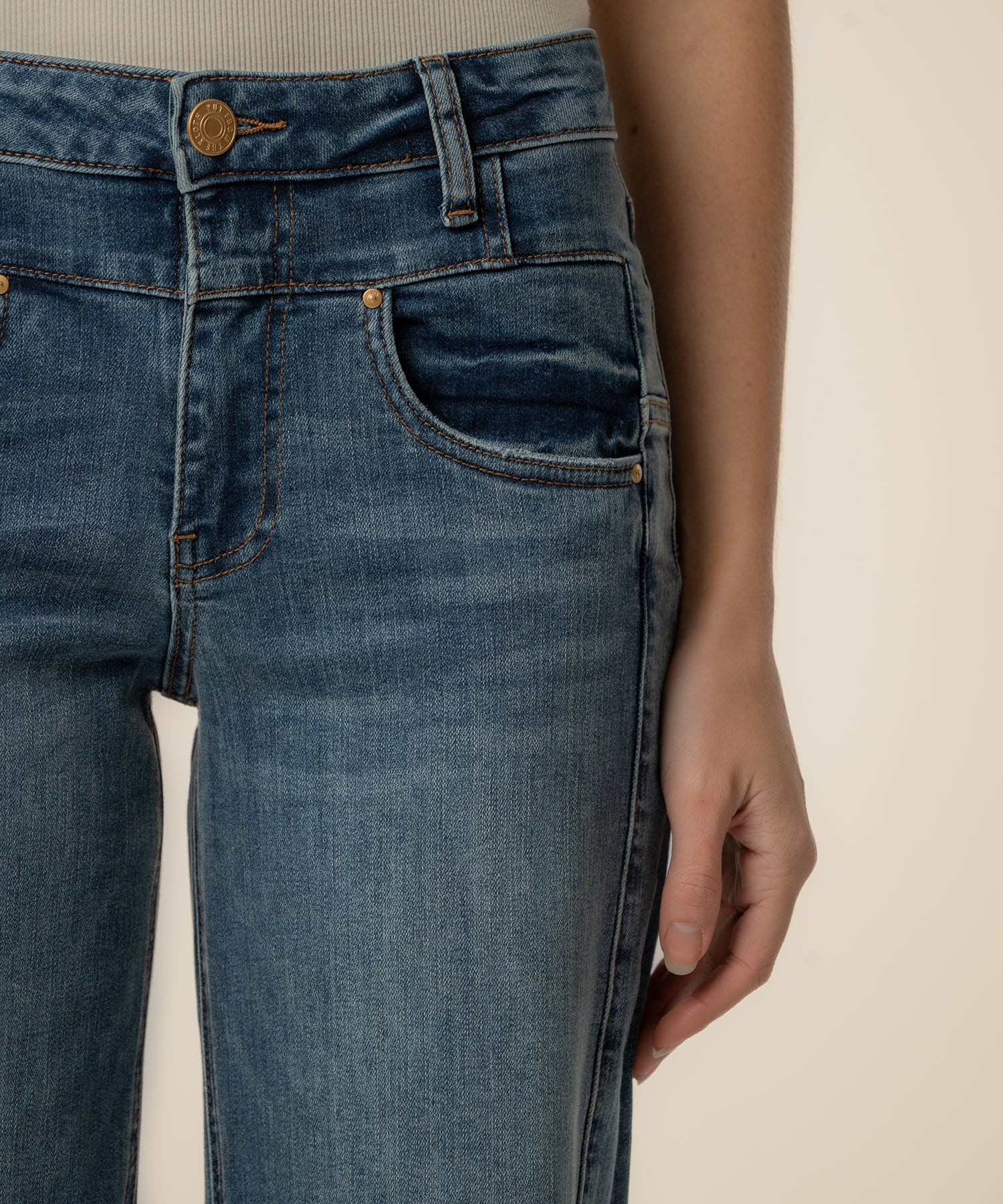 Jean High Rise Wide Straight Leg in Instructive Wash, Exclusive