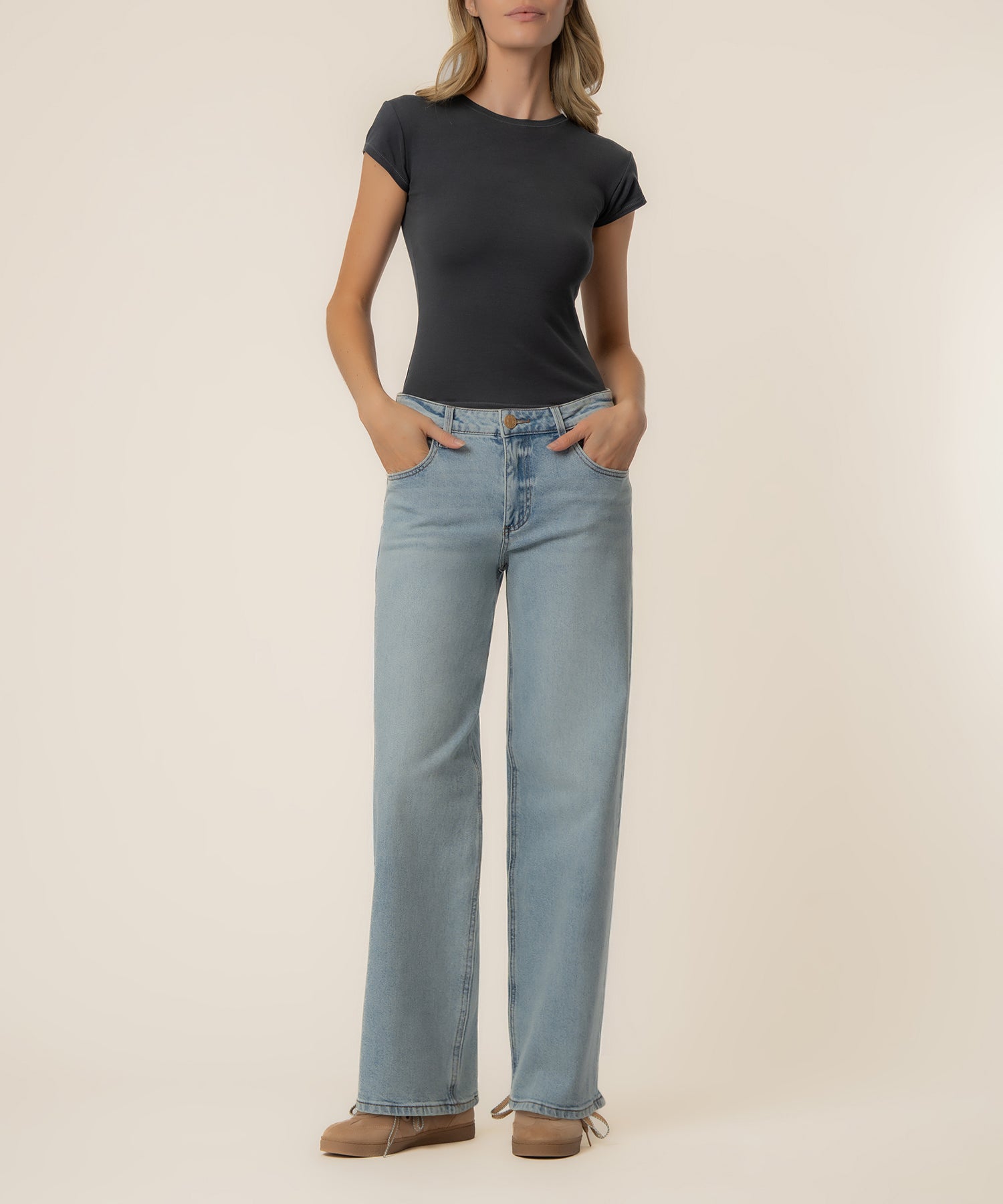 Selena Baggy Low Rise Straight Leg, Exclusive in Power Wash