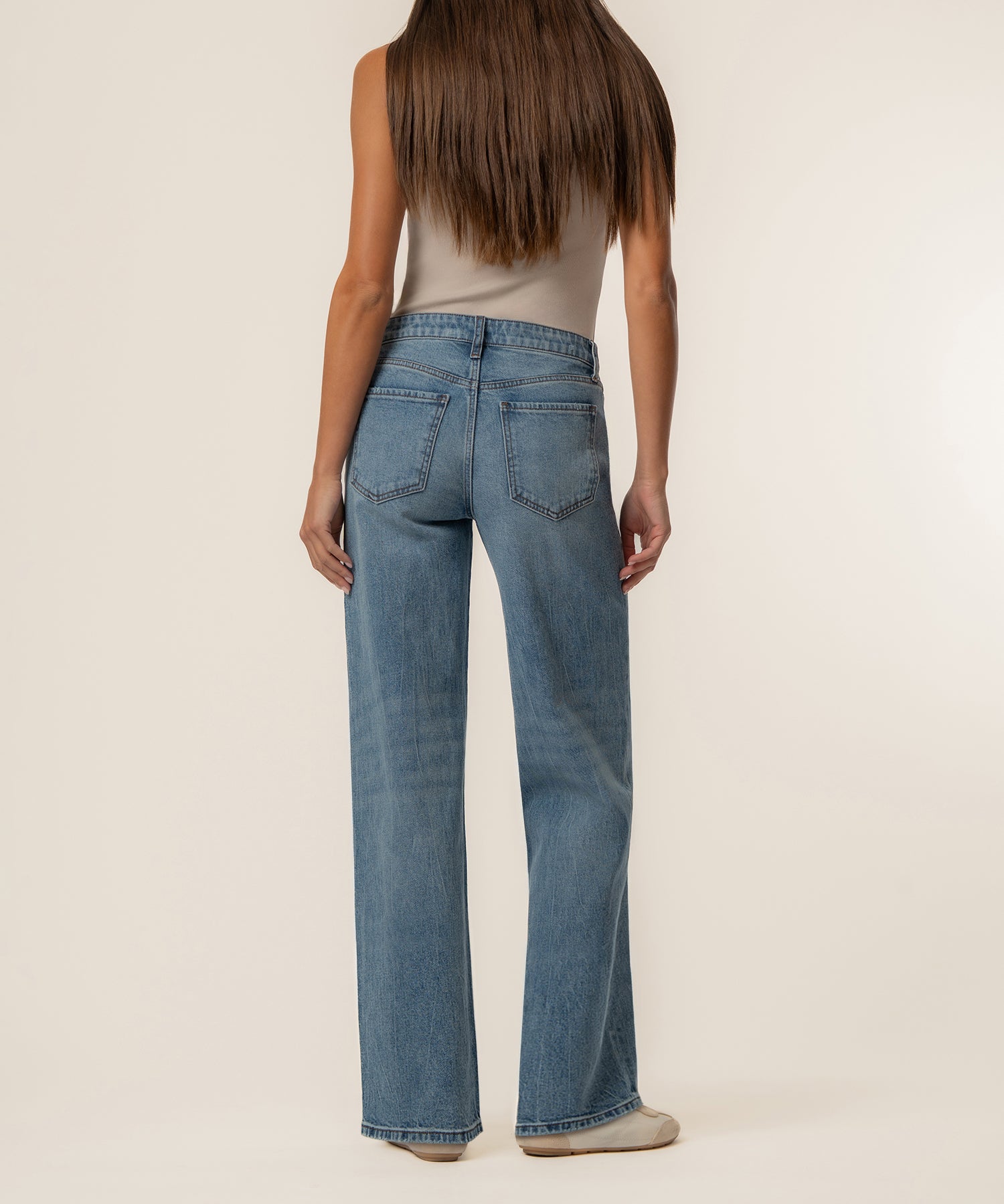 Selena Baggy Low Rise Straight Leg, Exclusive in Being Wash