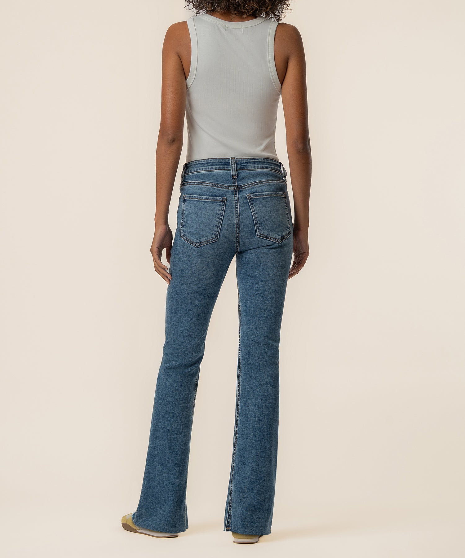 Kelly High Rise Flare in Heroic Wash