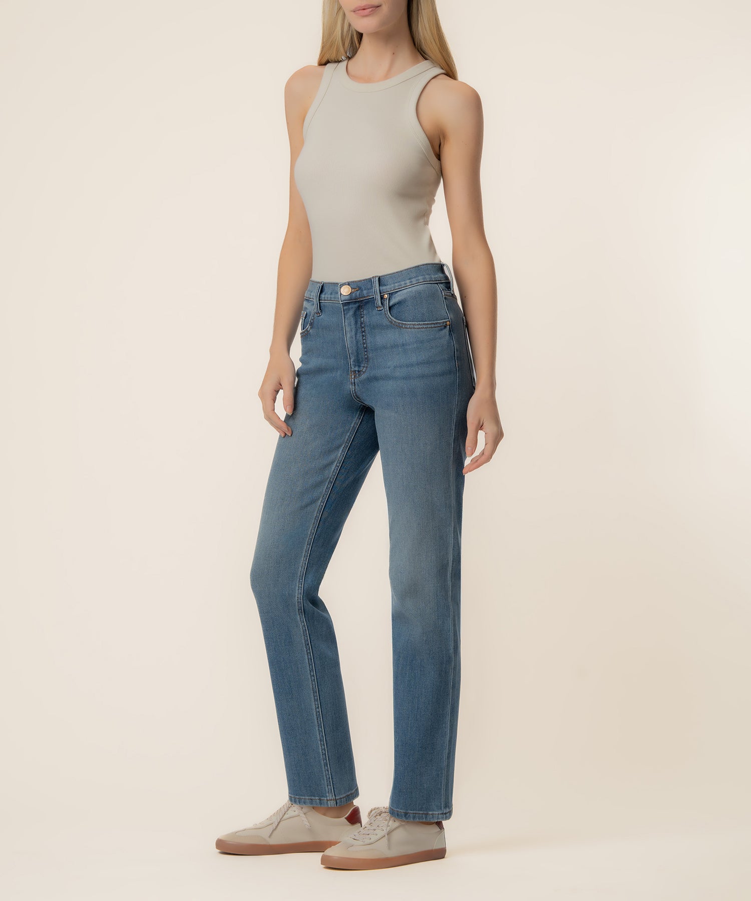 Blair High Rise Straight Leg in Thrive Wash