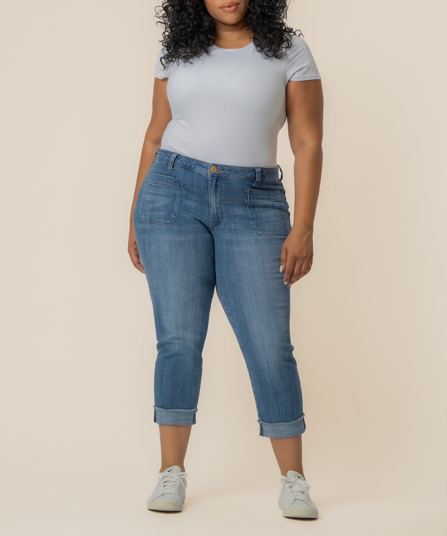 Amy Mid Rise Crop Straight Leg, Plus