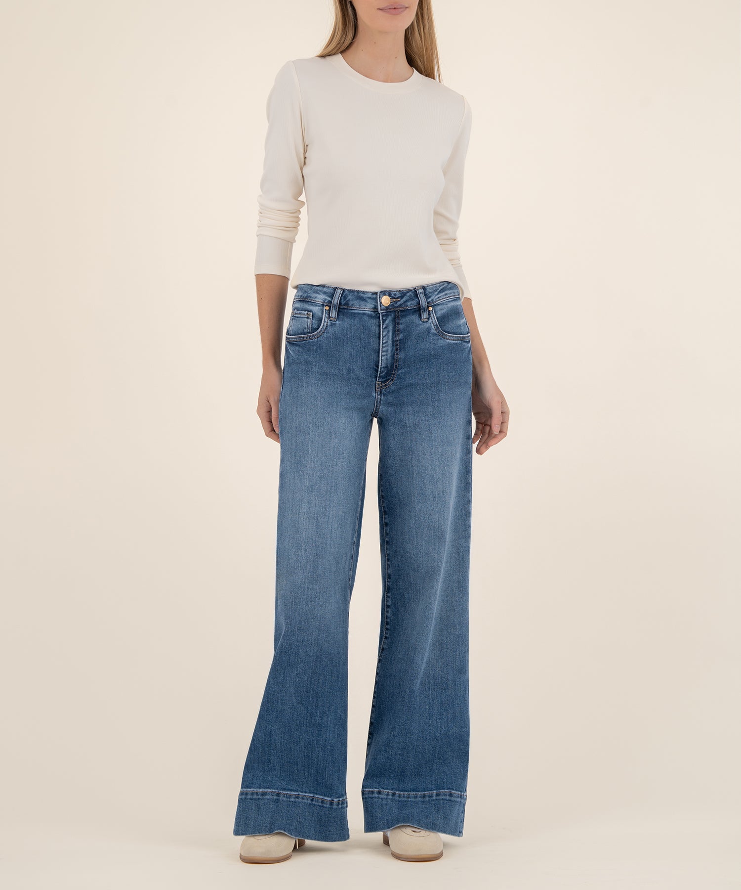 Maya High Rise Wide Leg, Petite in Amuse Wash
