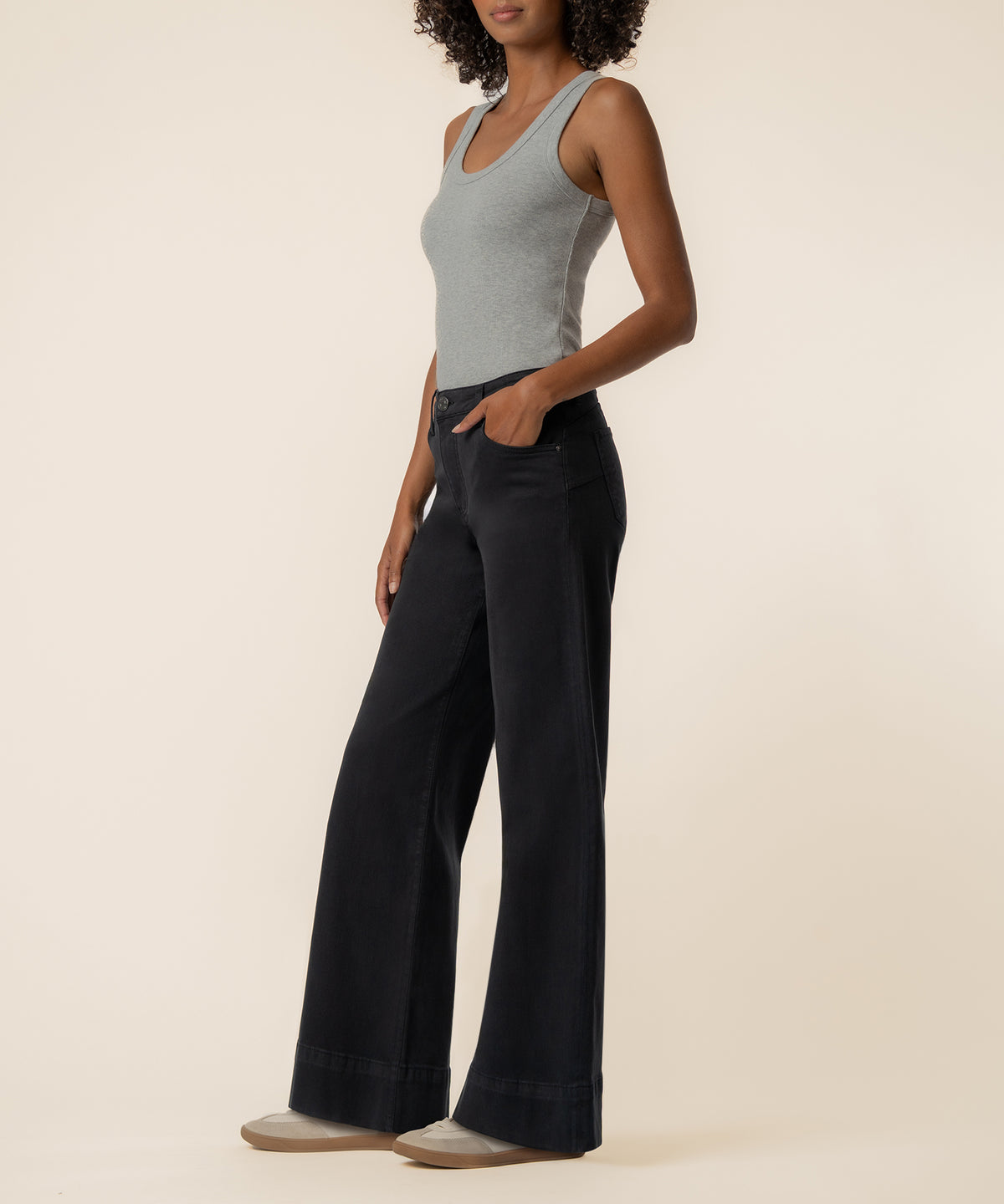 Maya High Rise Wide Leg in Celebrating Wash