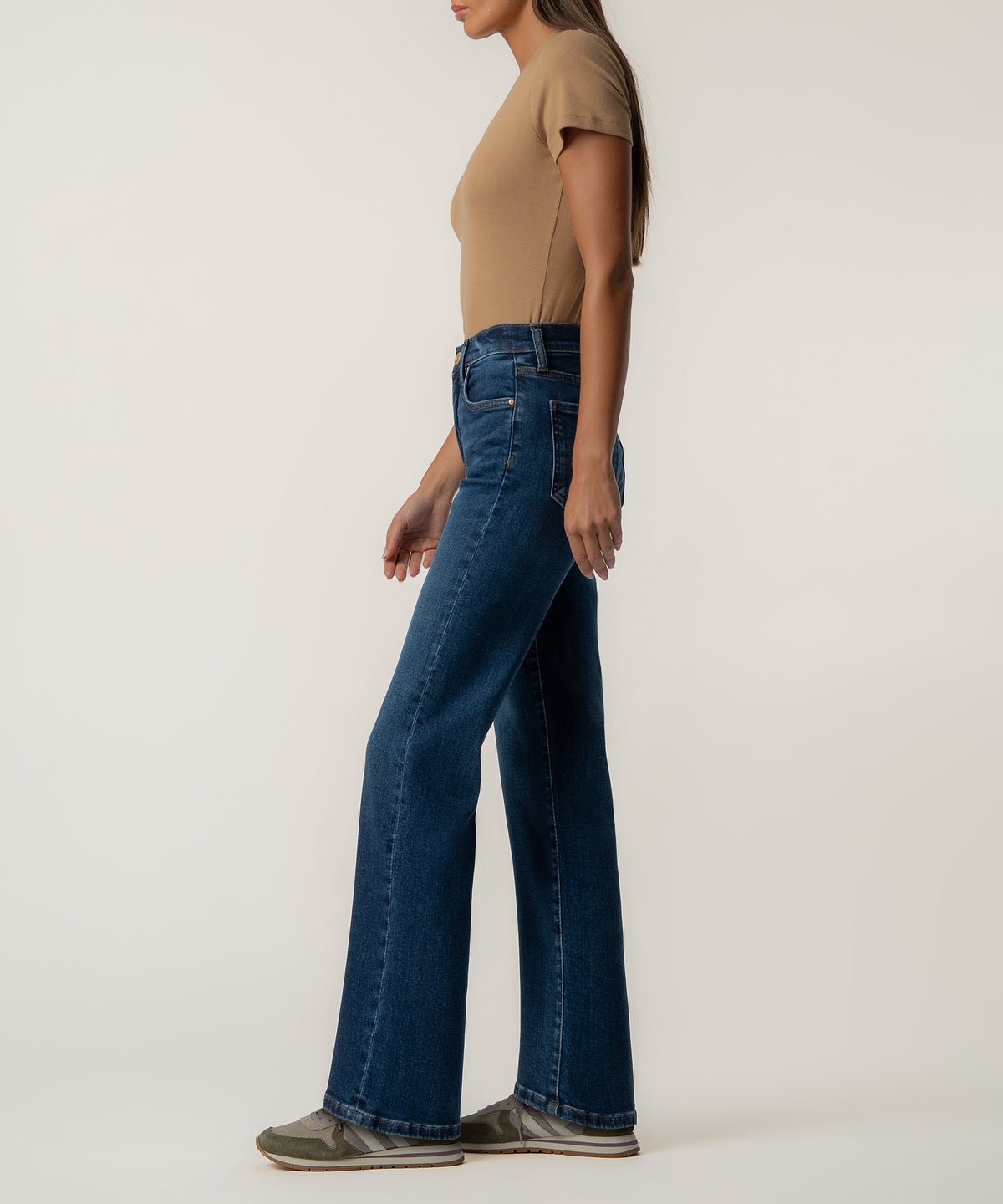 Avery High Rise Straight Leg, Long Inseam in Sustainably Wash