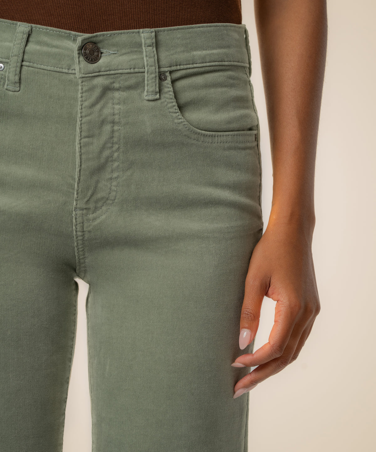 Avery Corduroy High Rise Straight Leg in Sea Star