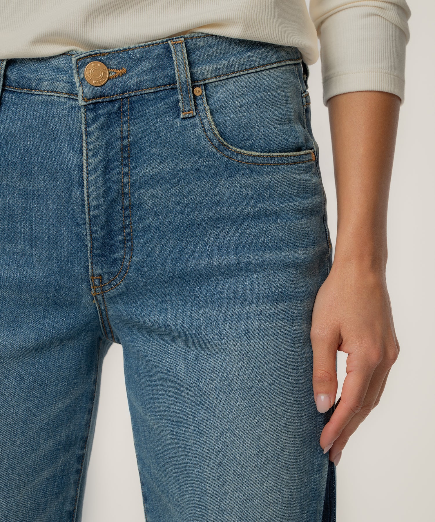 Lulu High Rise Bootcut Leg, Exclusive