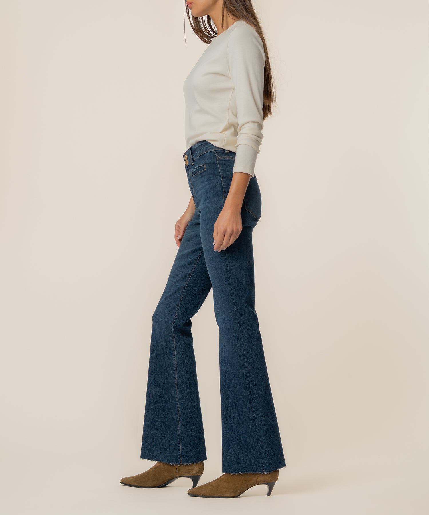 Ana High Rise Flare, Exclusive