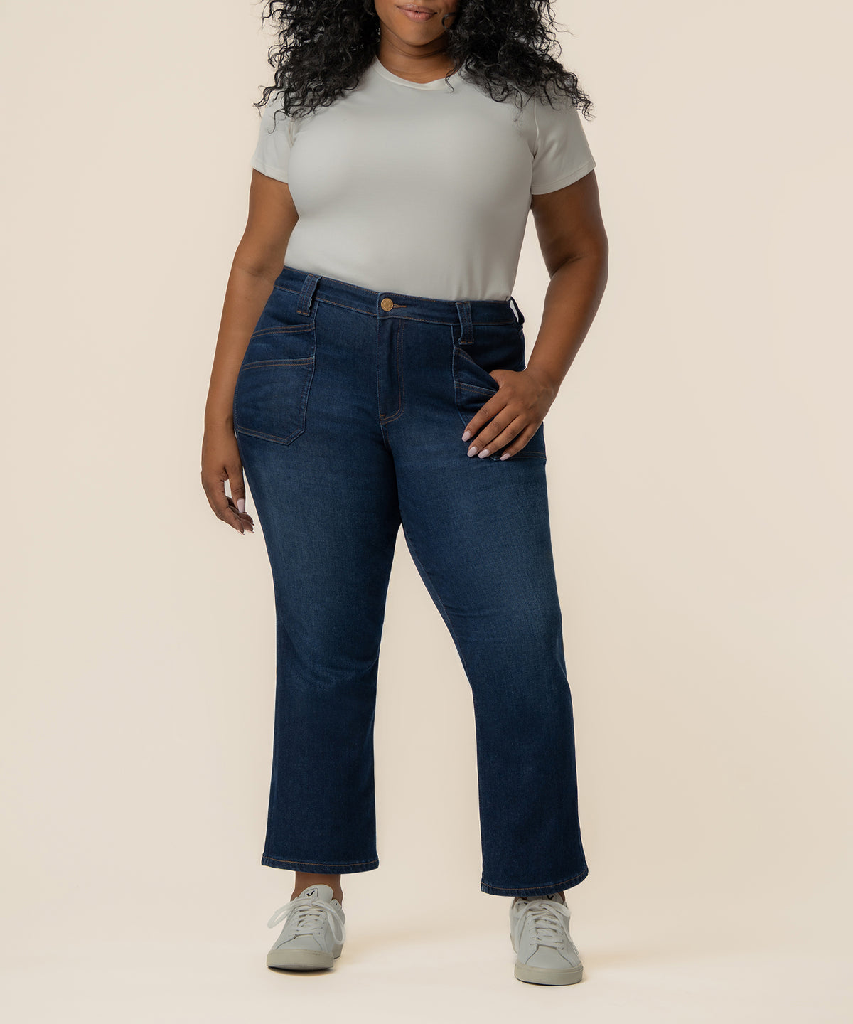 Kelsey High Rise Flare, Plus in Involve Wash