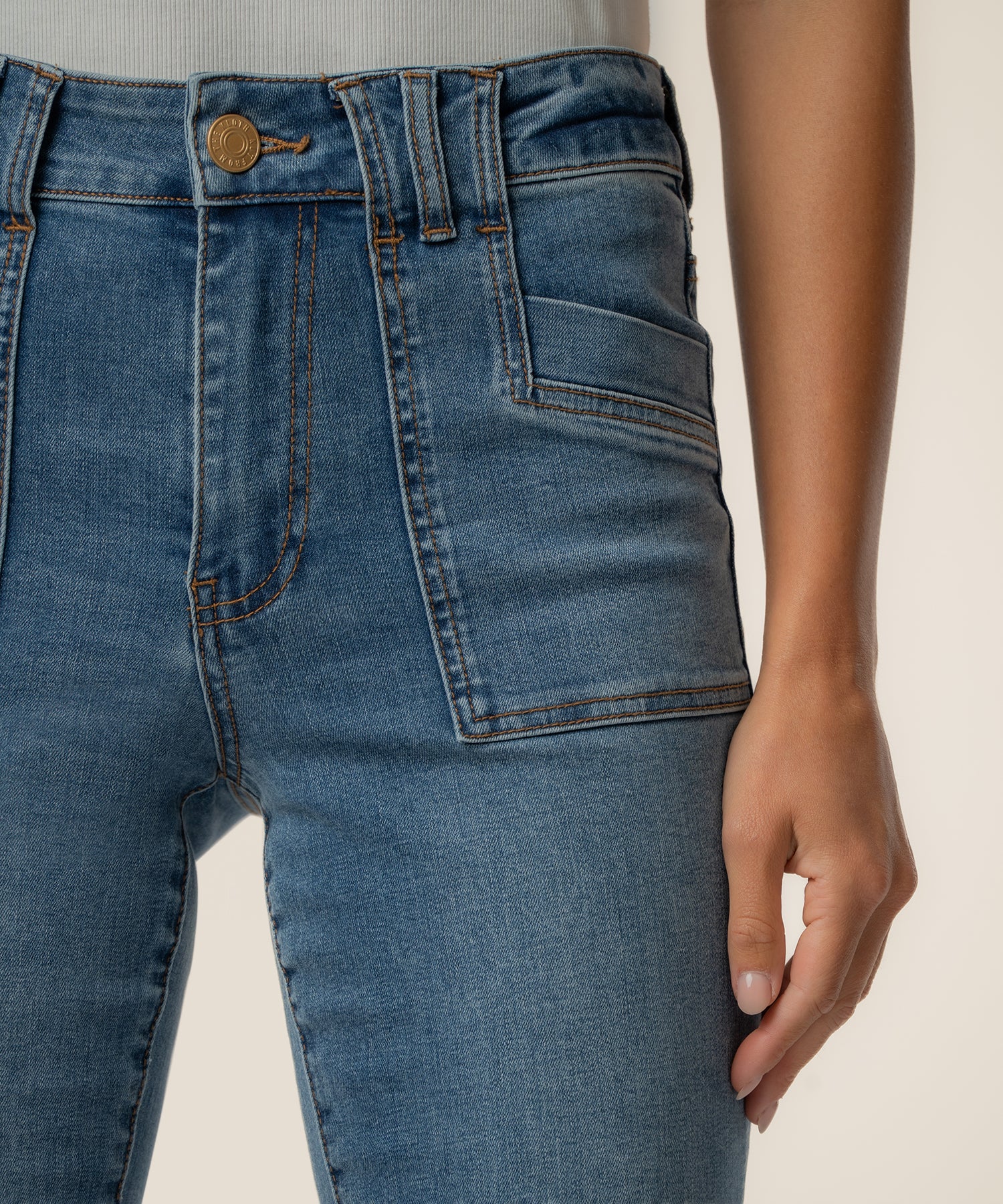 Stella High Rise Flare in Wish Wash