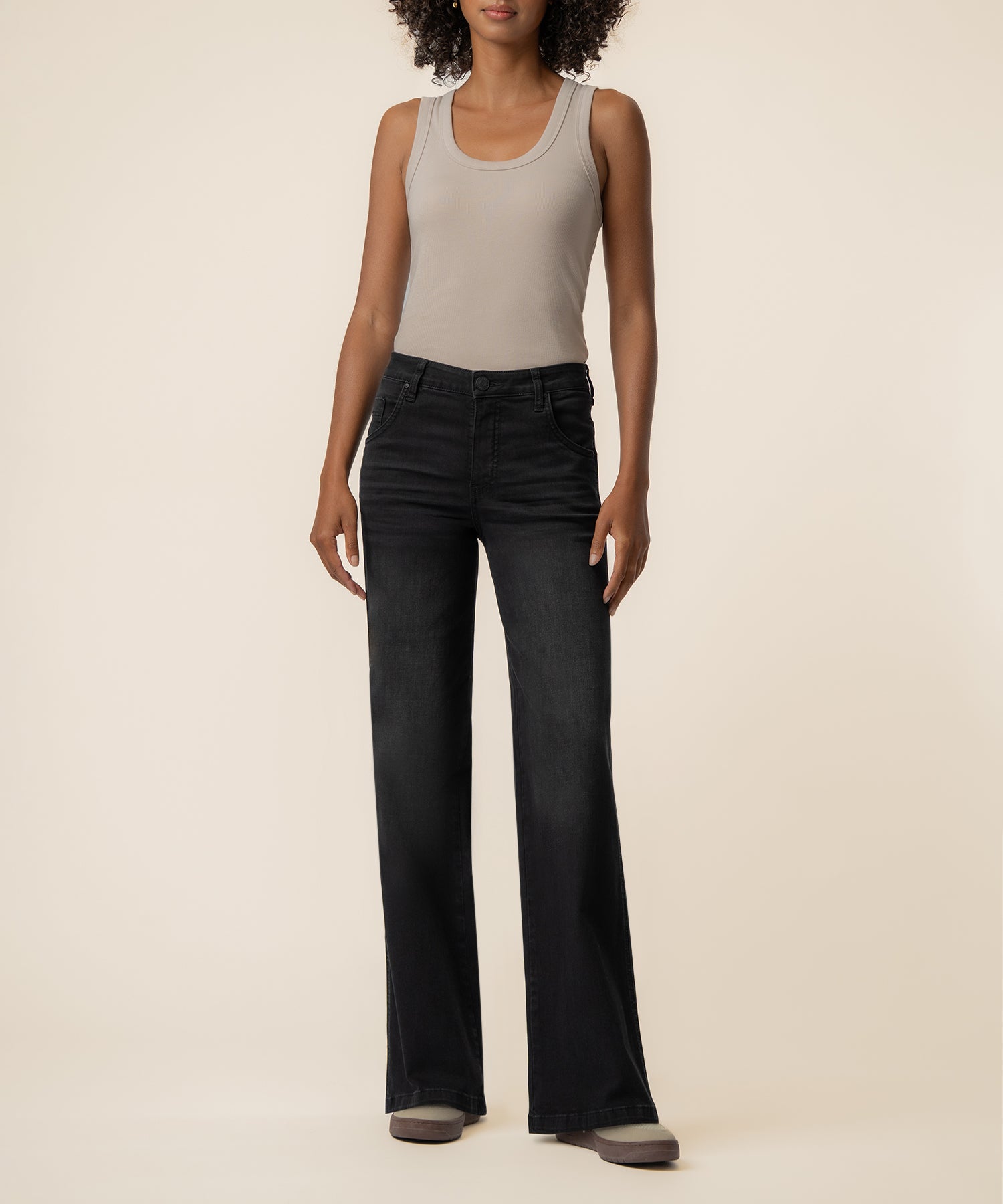 Jodi High Rise Straight Leg, Petite in Luscious Wash