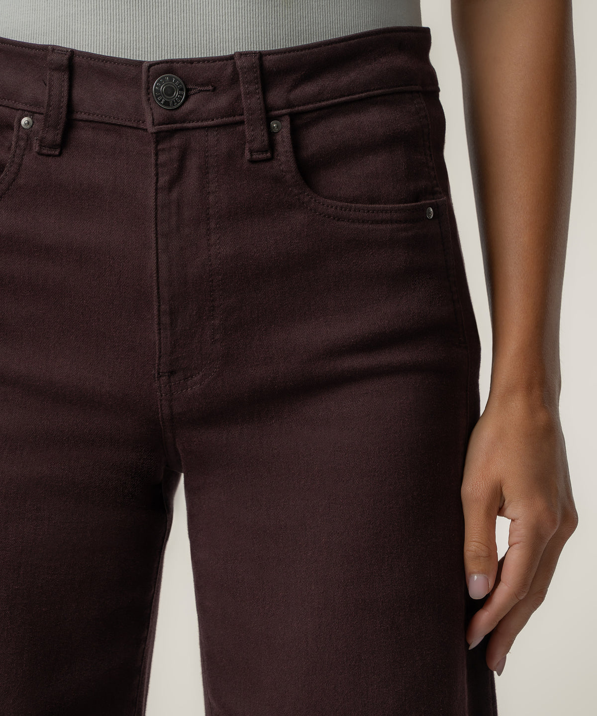 Maya High Rise Wide Leg in Raisin