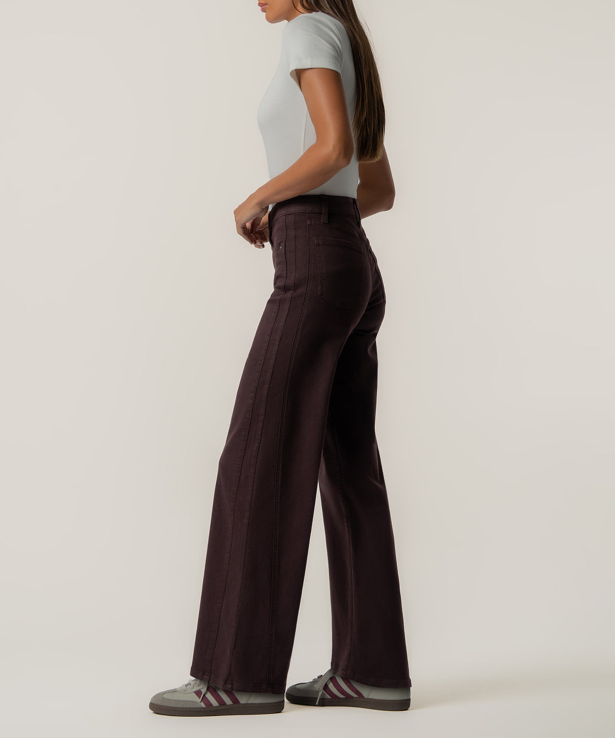 Maya High Rise Wide Leg in Raisin