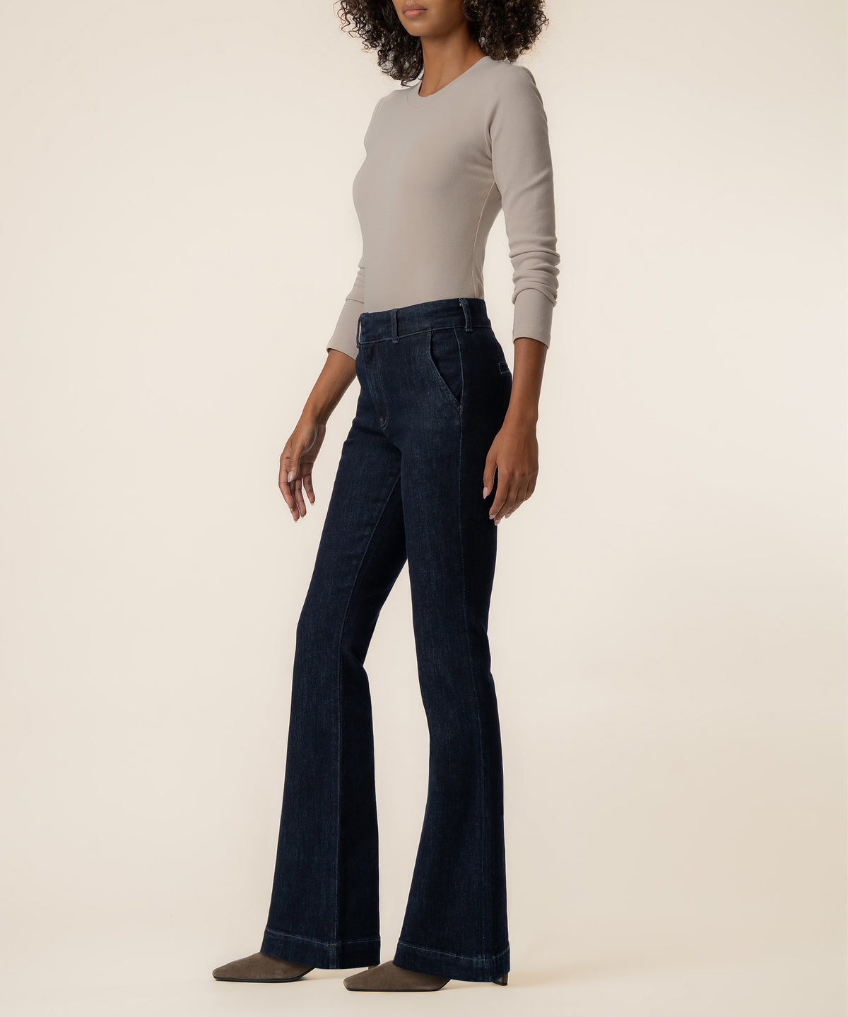 Ana High Rise Trouser Wide Leg in Purpose Wash