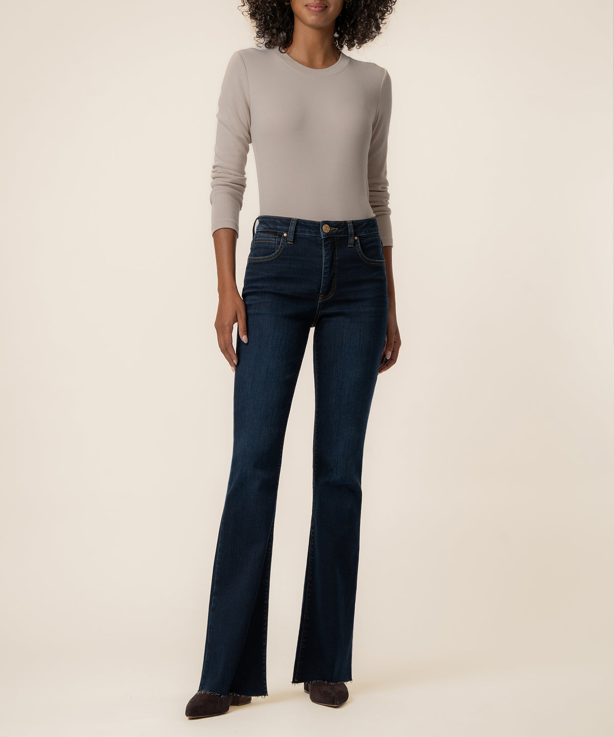 Ana High Rise Flare, Petite in Wave Wash