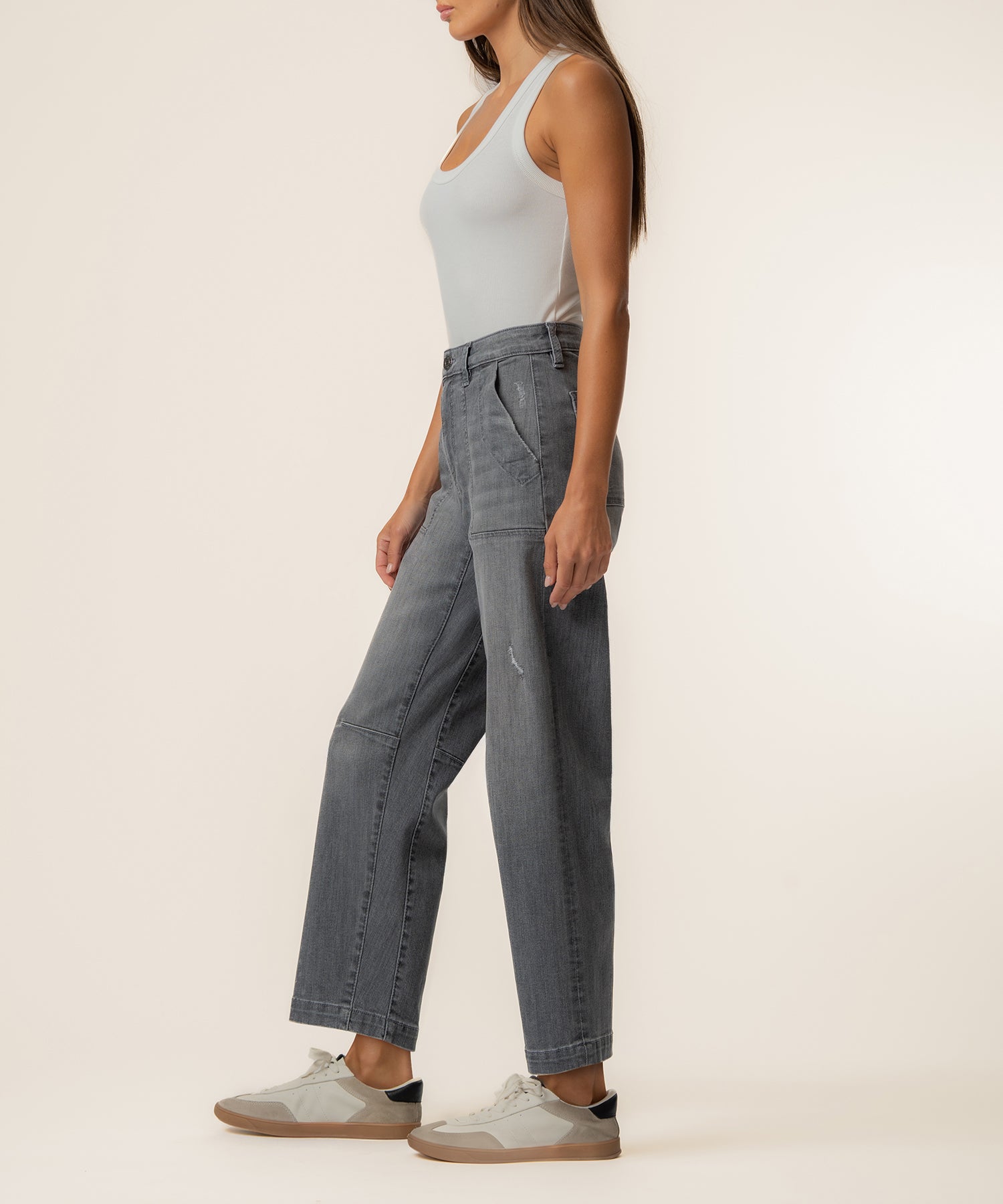 Ashton High Rise Relaxed Leg, Exclusive in Debated Wash