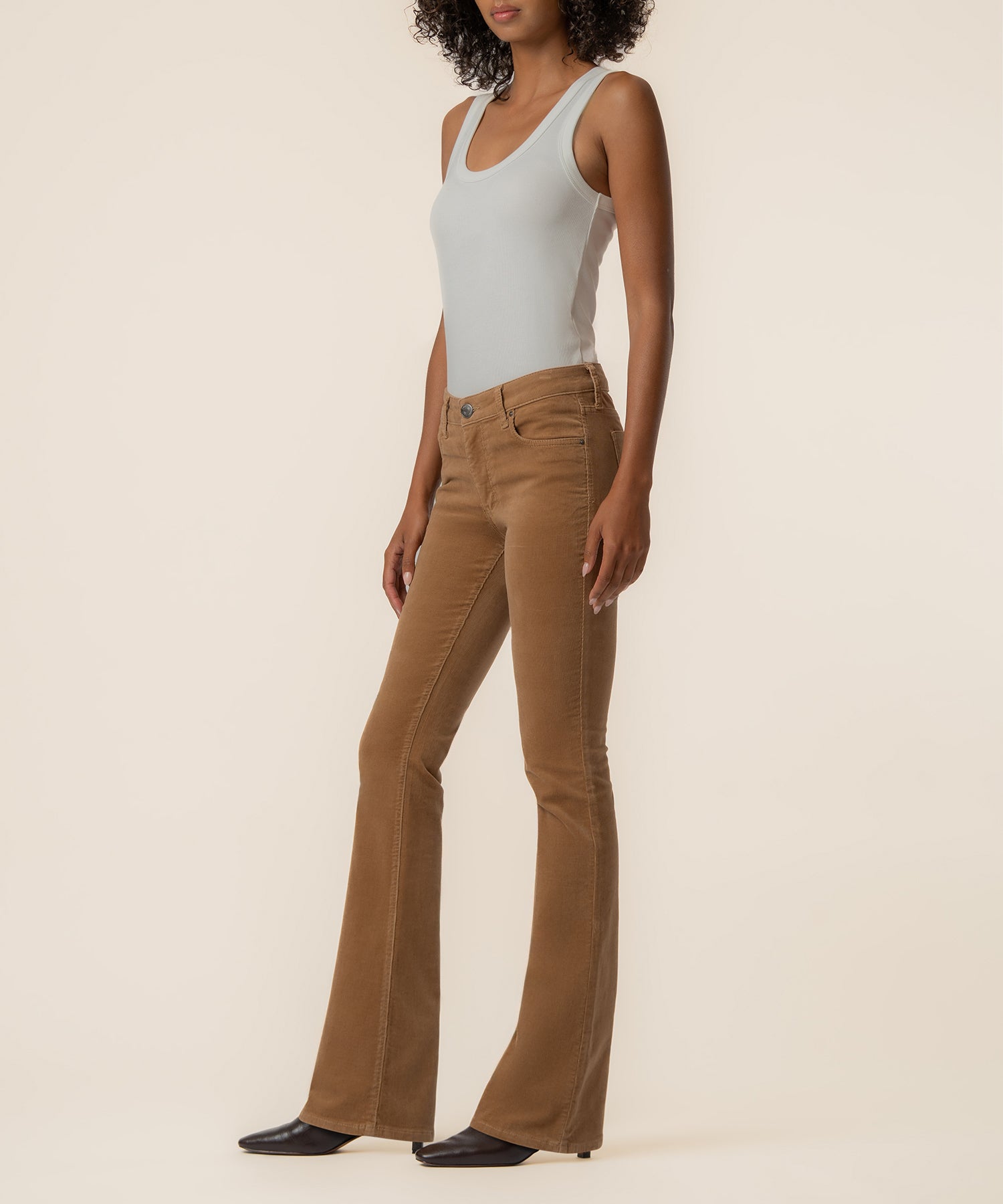 Natalie Corduroy Bootcut in Camel