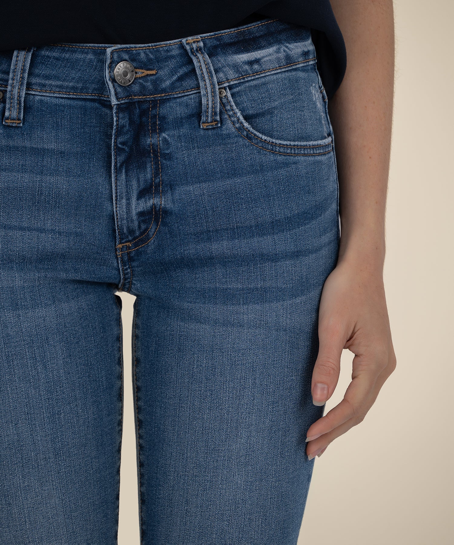 Natalie Mid Rise Bootcut, Petite in Studious Wash