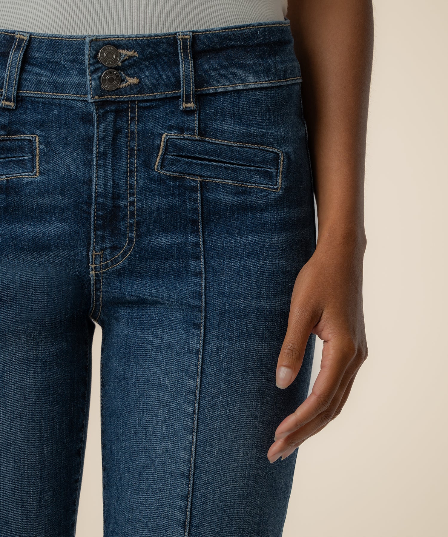 Natalie High Rise Bootcut, Exclusive in Mirthful Wash