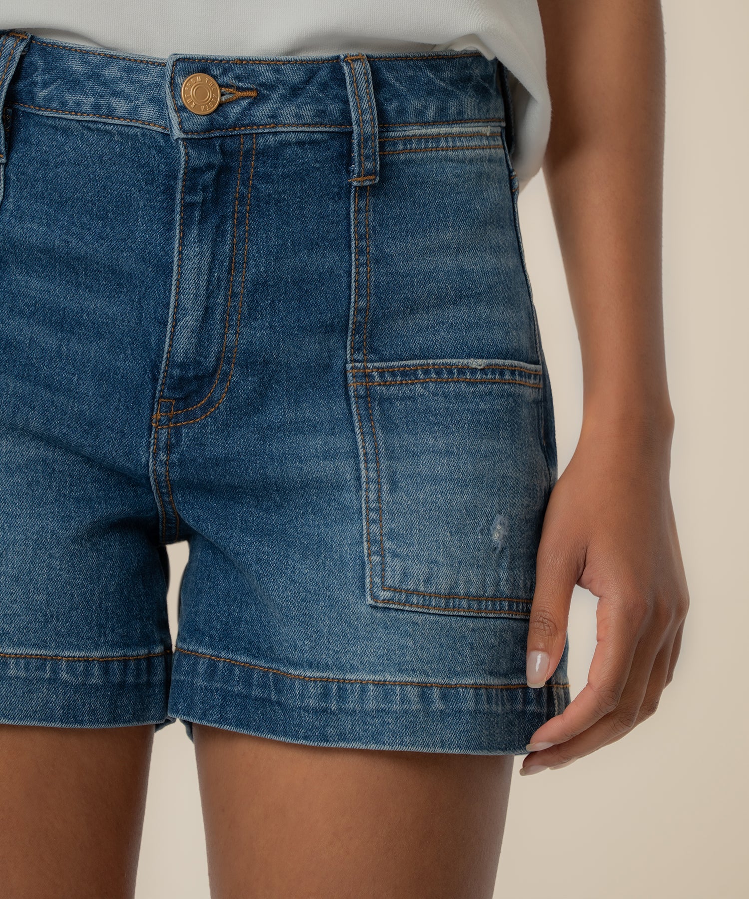 Jane High Rise Short in True Wash