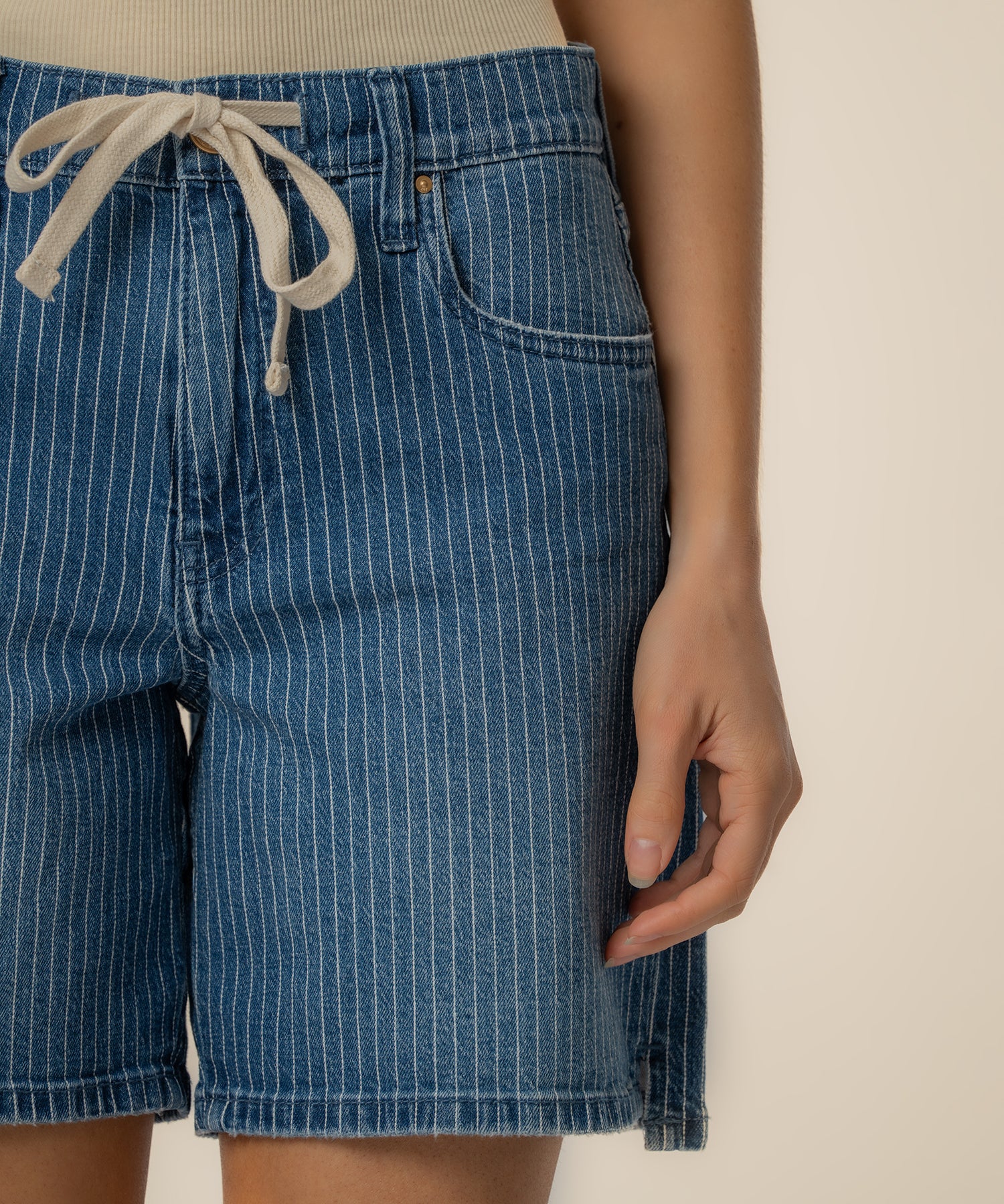 Holly Stripe High Rise Short in Relax Wash - Kut from the Kloth