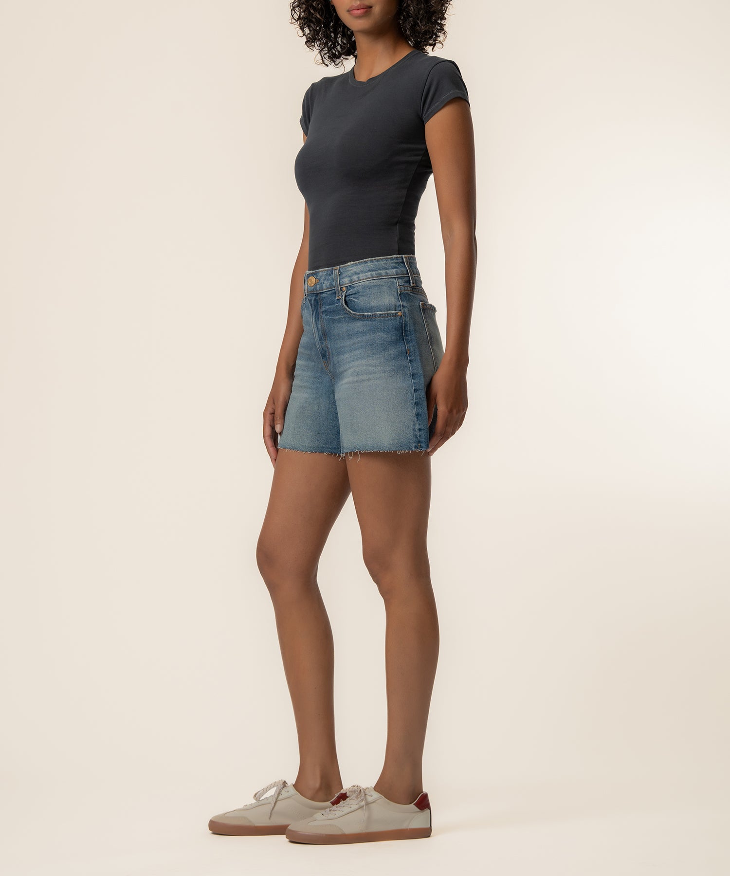 Jane High Rise Long Short, Exclusive in Predict Wash