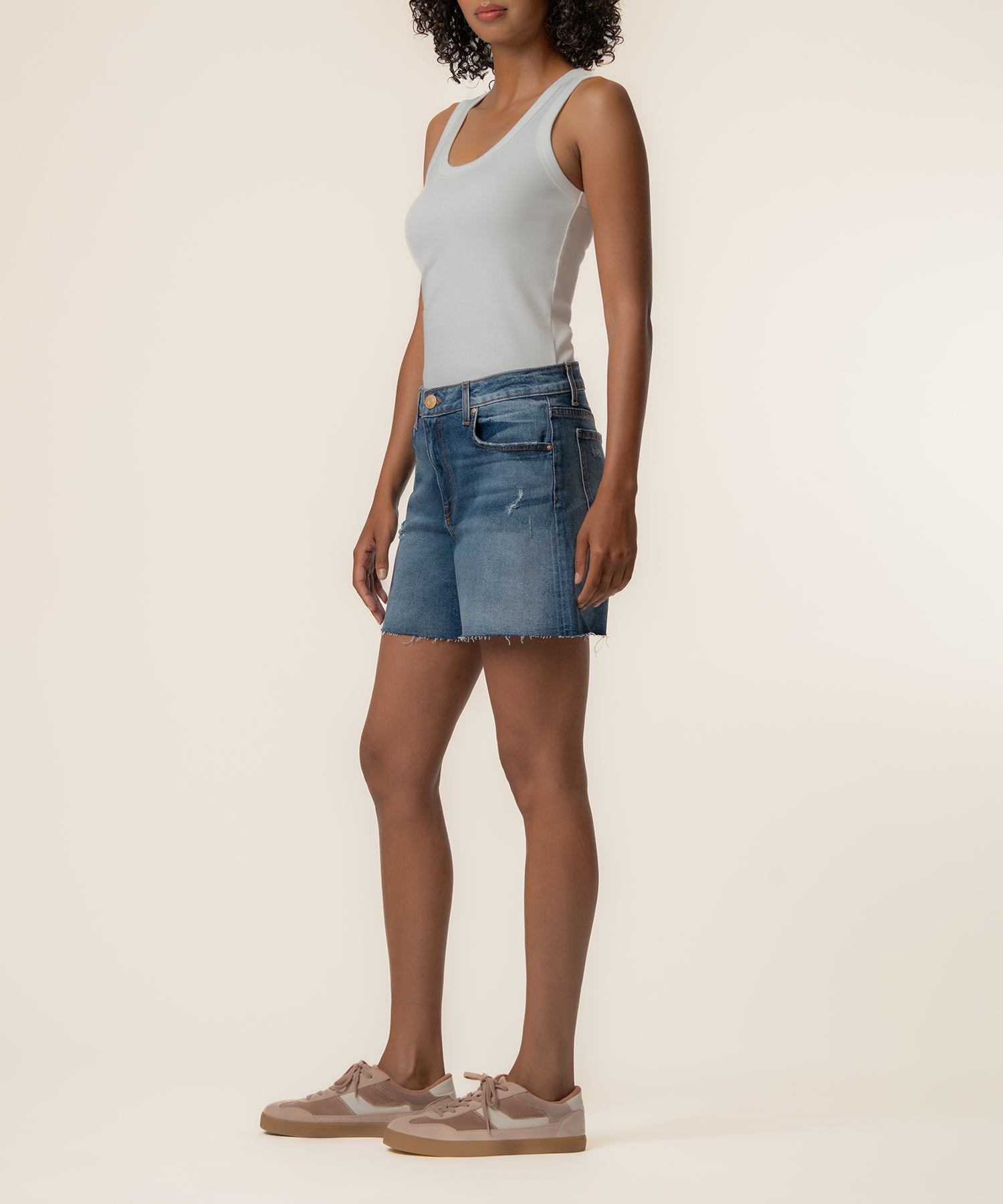 Jane High Rise Long Short, Exclusive in Indicate Wash