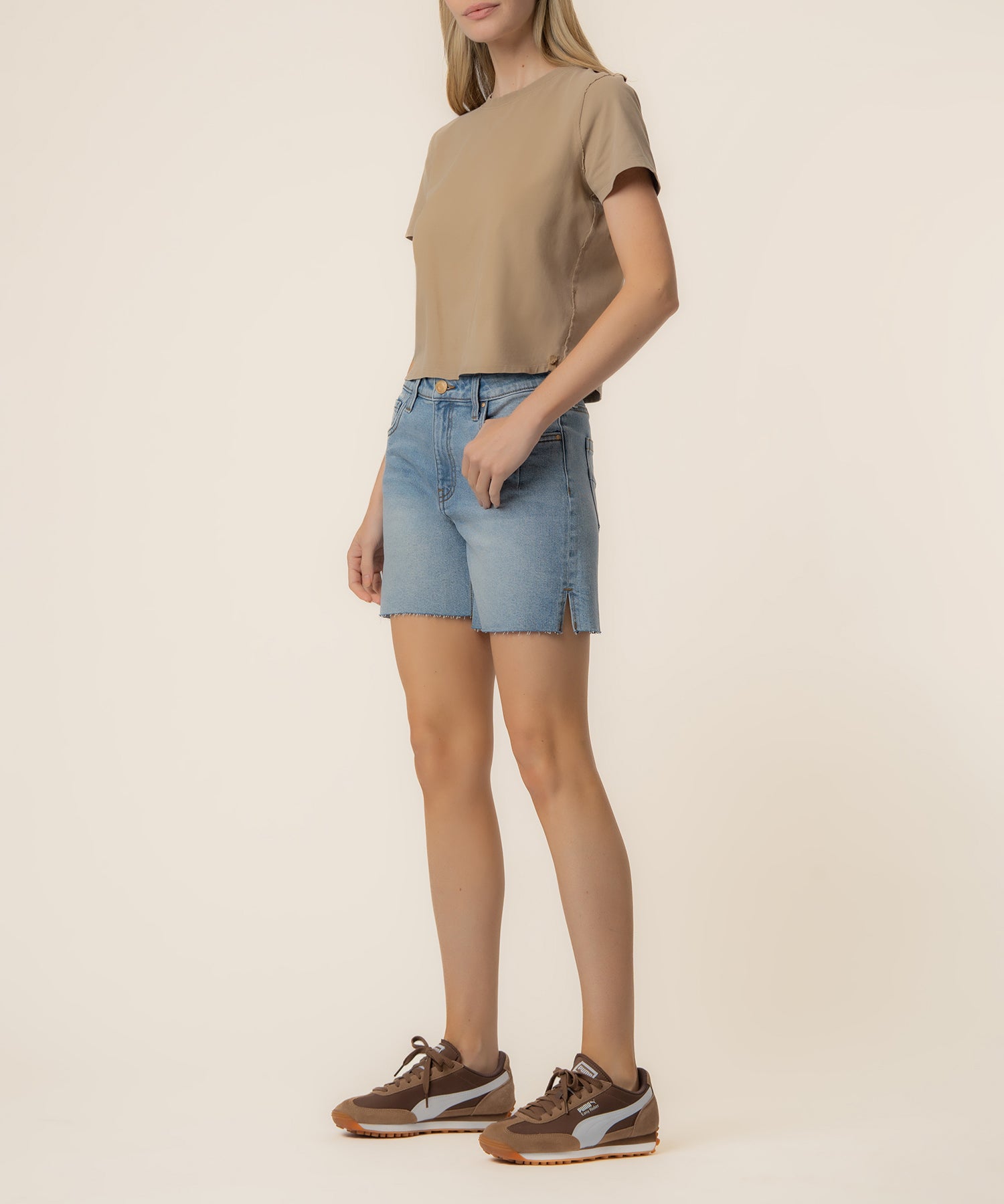 Jenny High Rise Short in Sustain Wash
