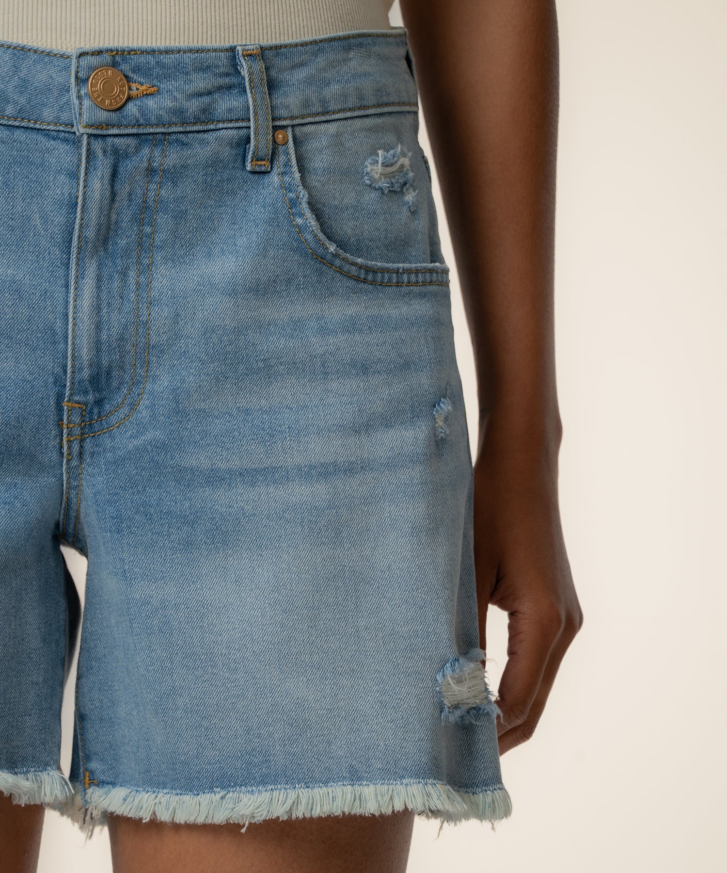 Jane High Rise Long Short, Exclusive in Dreamily Wash