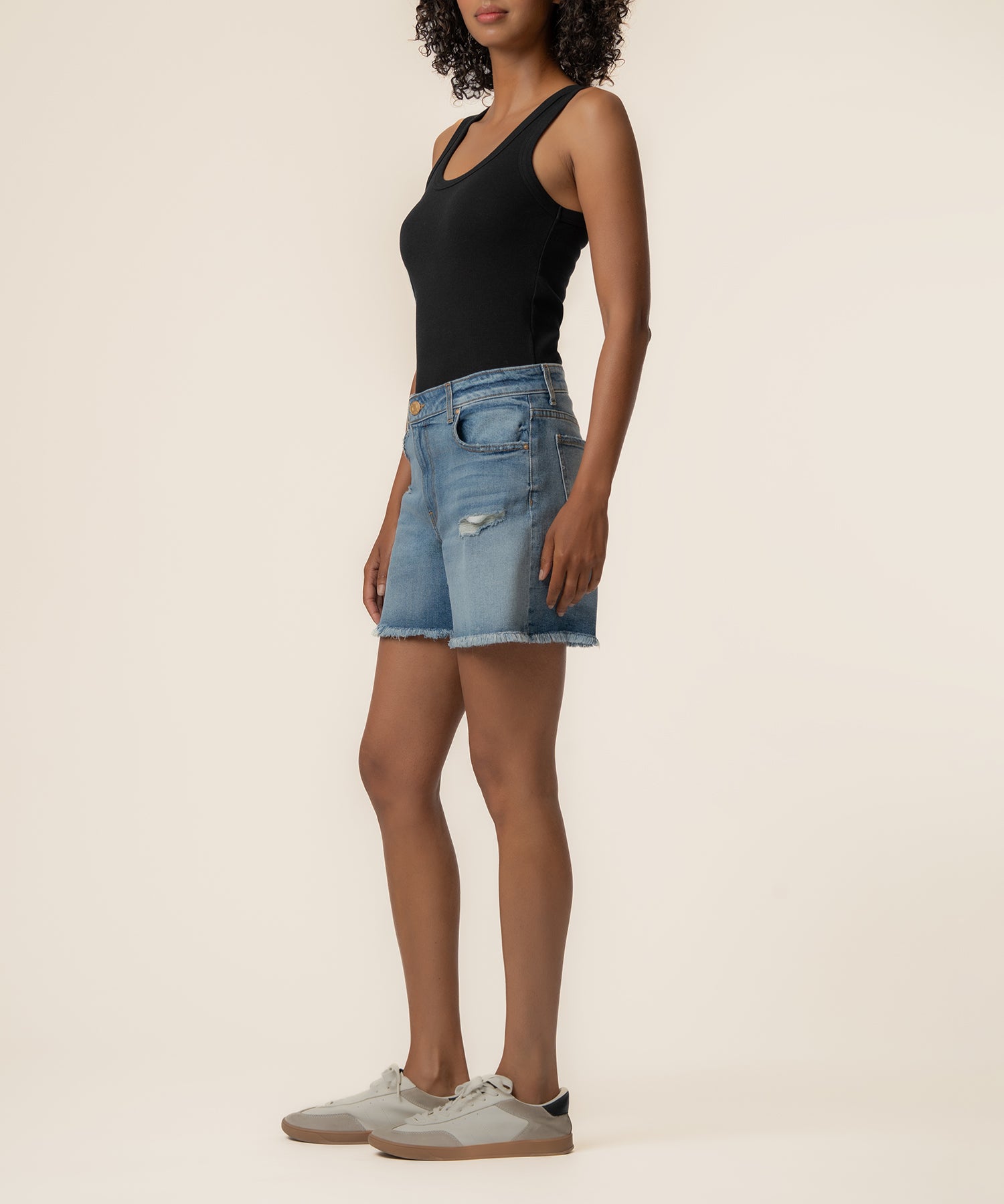 Jane High Rise Long Short, Exclusive in Analyzing