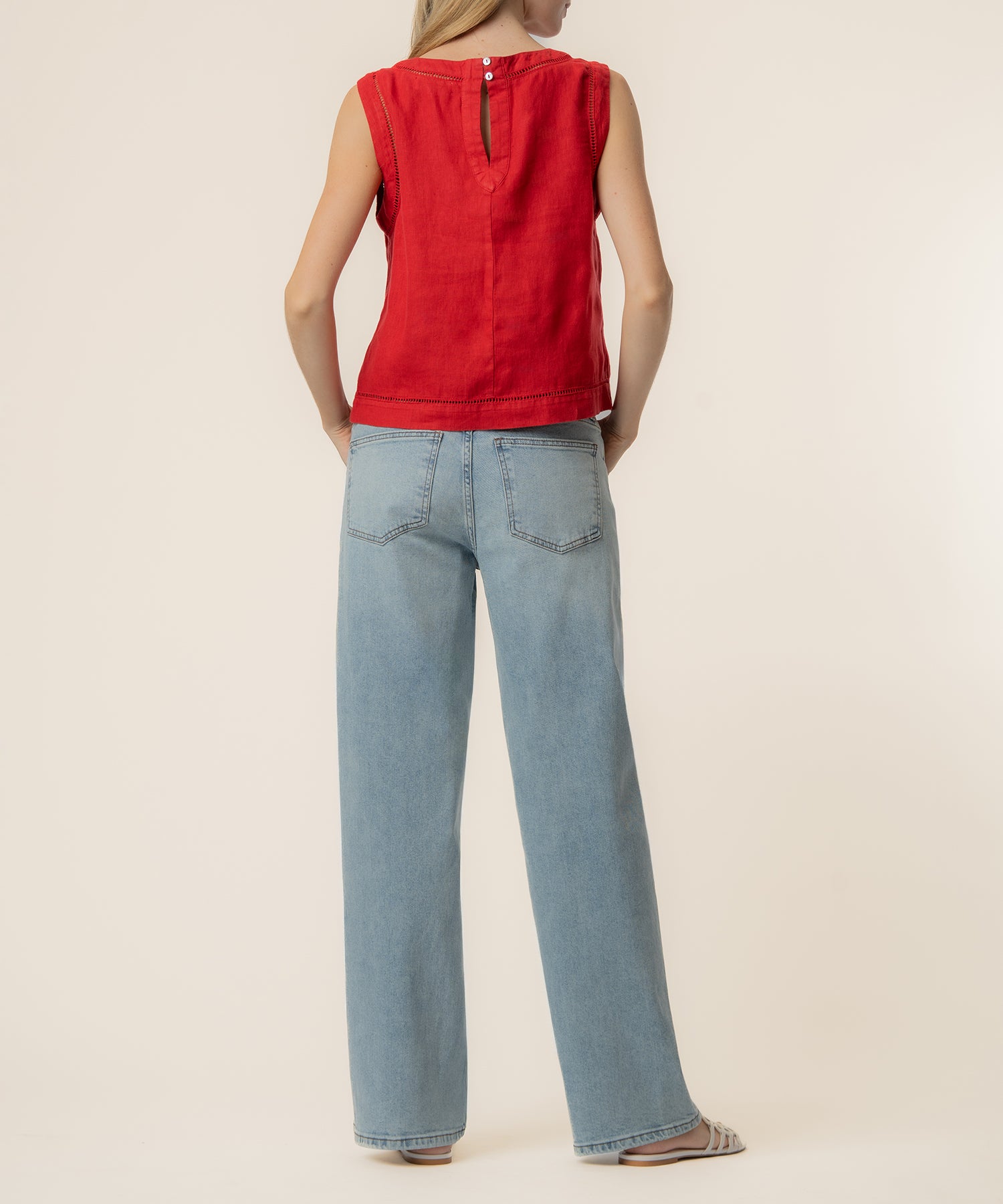 Joanne Sleeveless Crop Top in Tomato