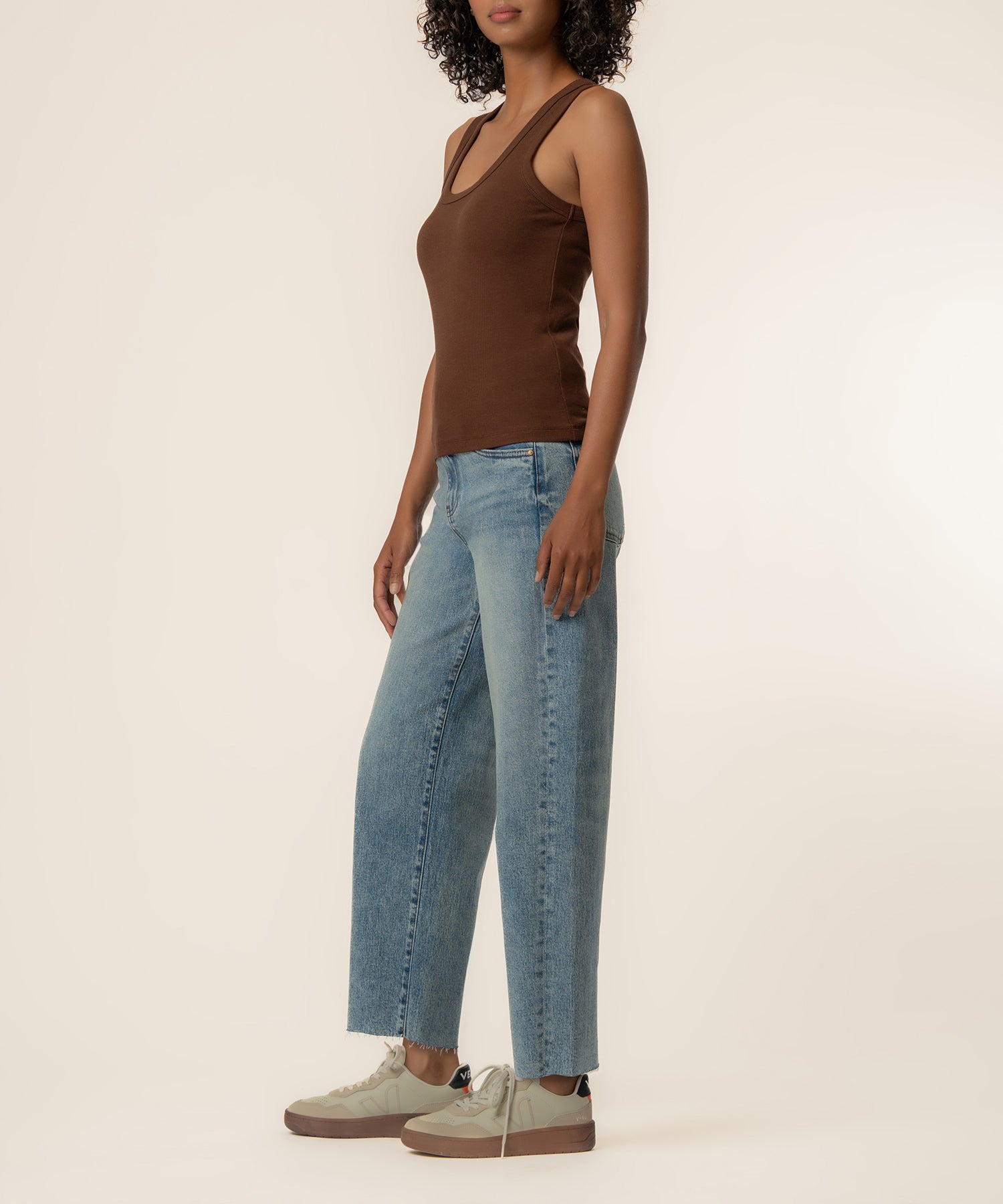 Anastasia Tank Top in Chocolate