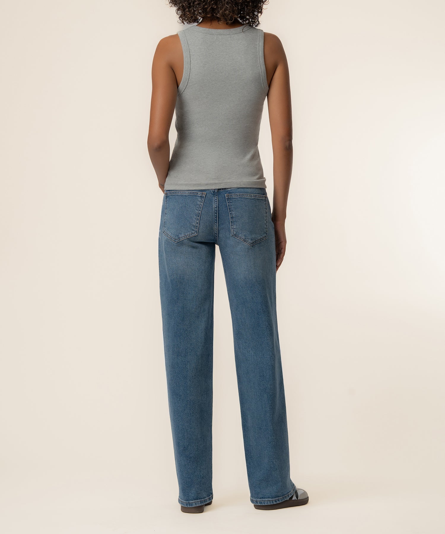 Anastasia Tank Top in Heather Grey