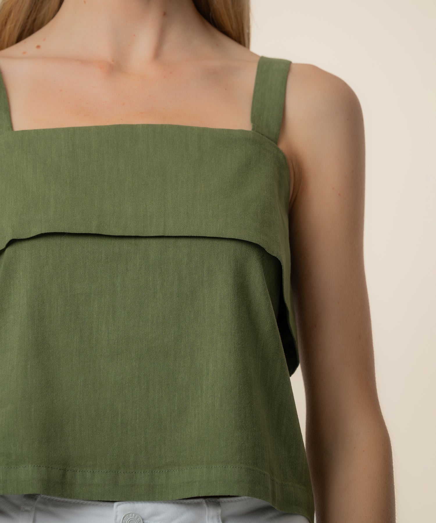 Melanie Linen Tank Top in Olive