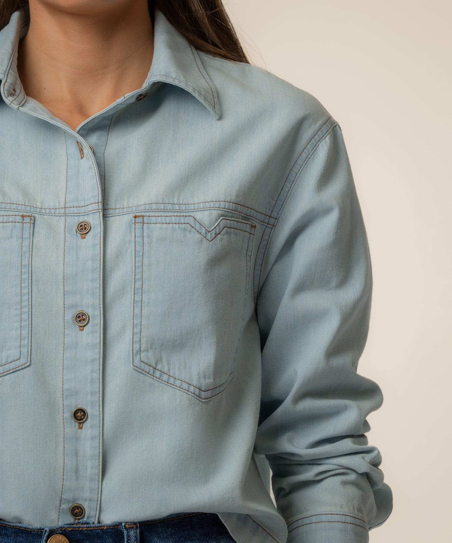 Aubrey Denim Crop Shirt in Advantage Wash